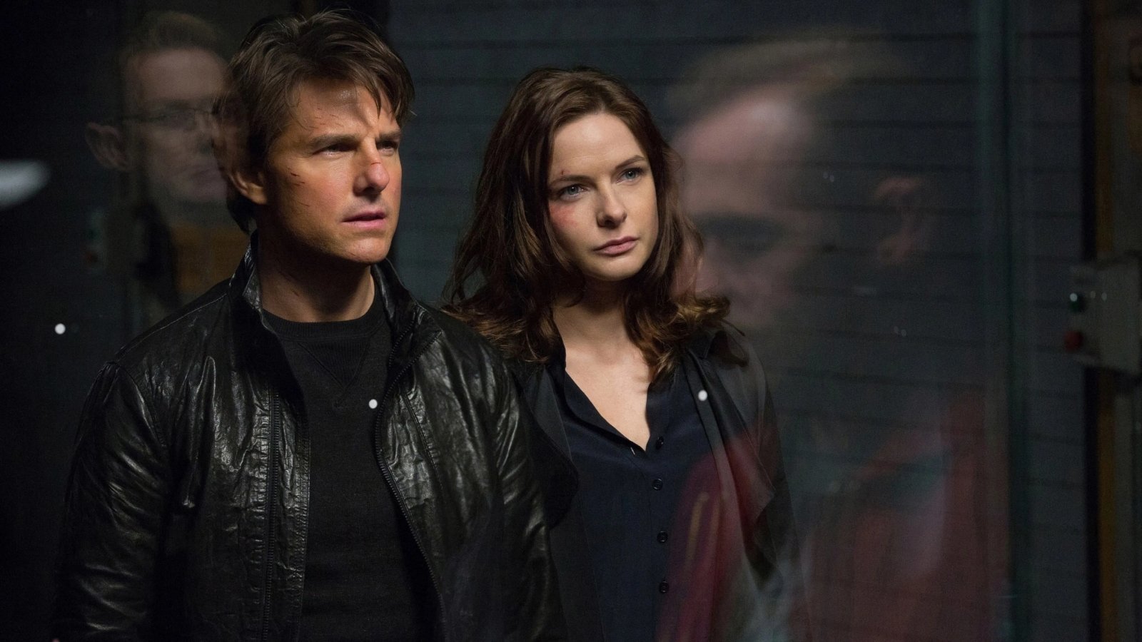 Tom Cruise and Rebecca Ferguson in Mission Impossible: Rogue Nation