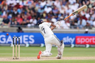 Rishabh Pant loses grip, bat goes flying; Jasprit Bumrah’s reaction steals the show at Edgbaston - WATCH