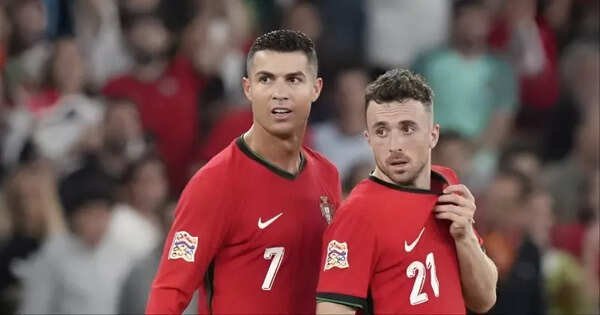 Cristiano Ronaldo shared an emotional message after Diogo Jota’s tragic car crash death in Spain. Cristiano Ronaldo and Diogo Jota (from left) I Credits: X/@e7ernamente
